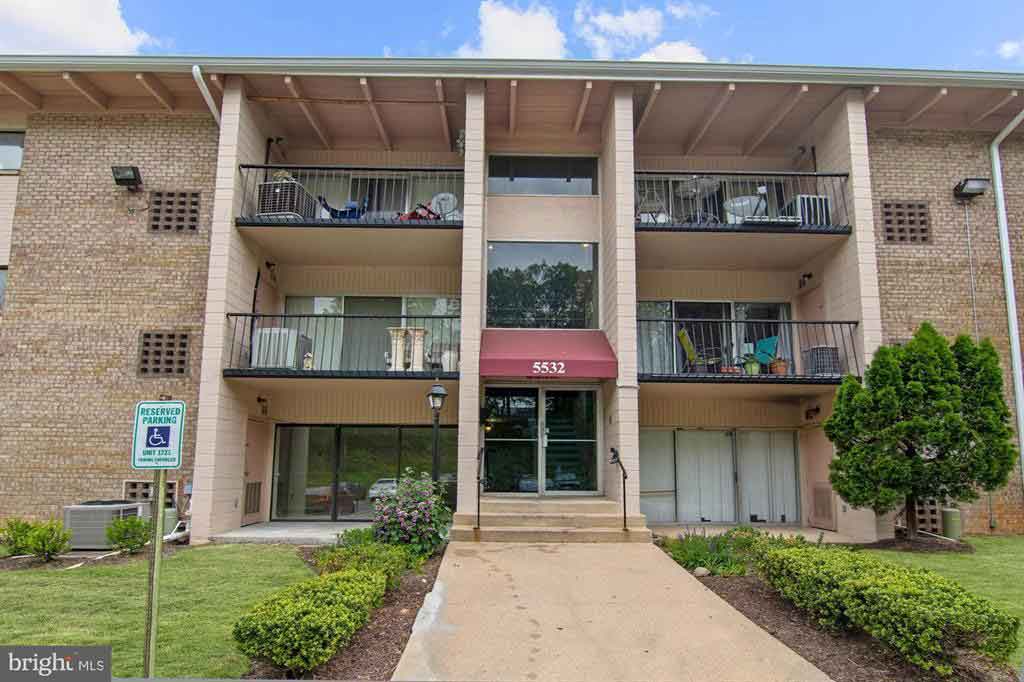 5532 Karen Elaine Dr 1721 ⋆ Lydia Real Estate